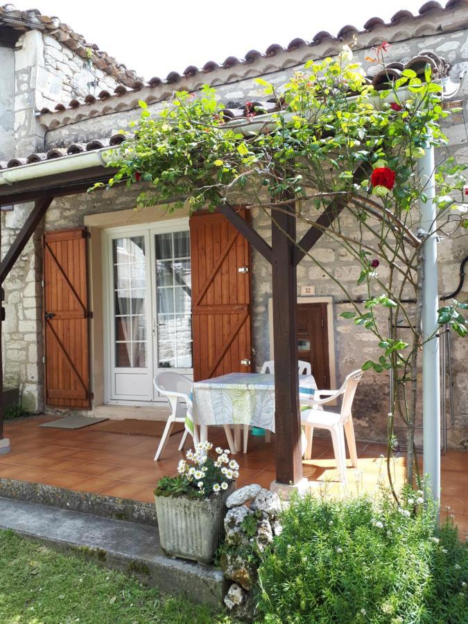 La Maison De Juliette En Haut Lascabanes Exterior foto